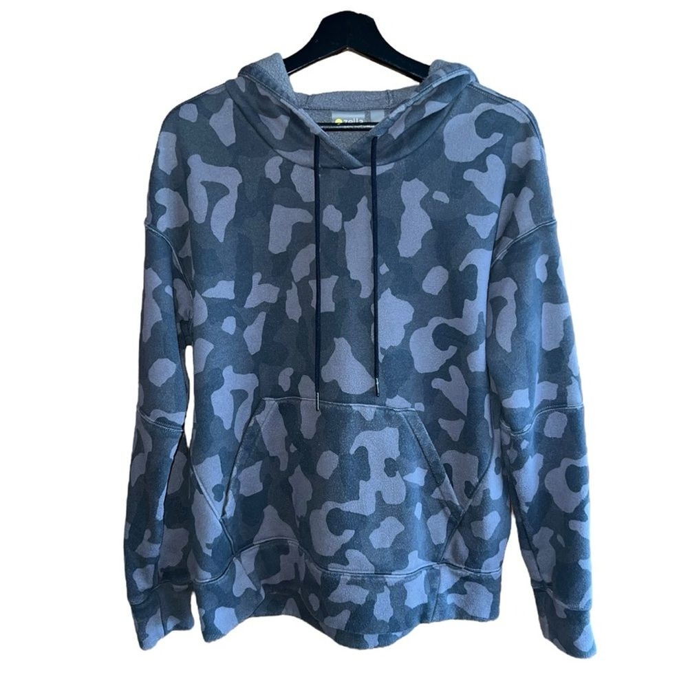 Zella Camo Hoodie Womens M Olive Grey Sweatshirt Front Pocket Pouch